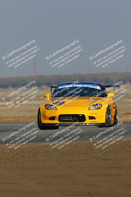 media/Nov-12-2022-GTA Finals Buttonwillow (Sat) [[f6daed5954]]/Group 2/Session 1 (Sweeper)/